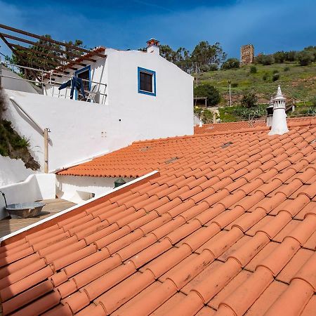 Hillside 2 Aljezur Old Town Guest House Екстериор снимка